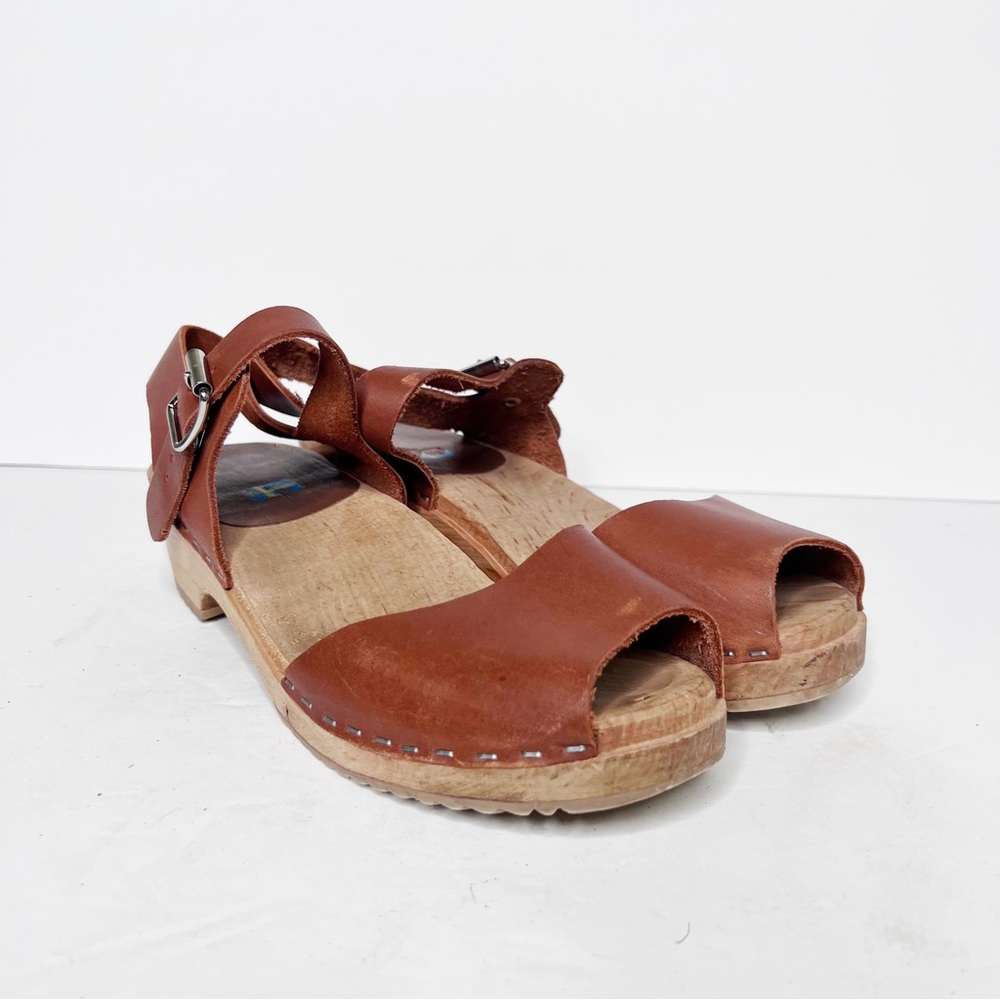 MIA Swedish Wooden Clogs Leather Tan Size 38 7 Women’s Sandals